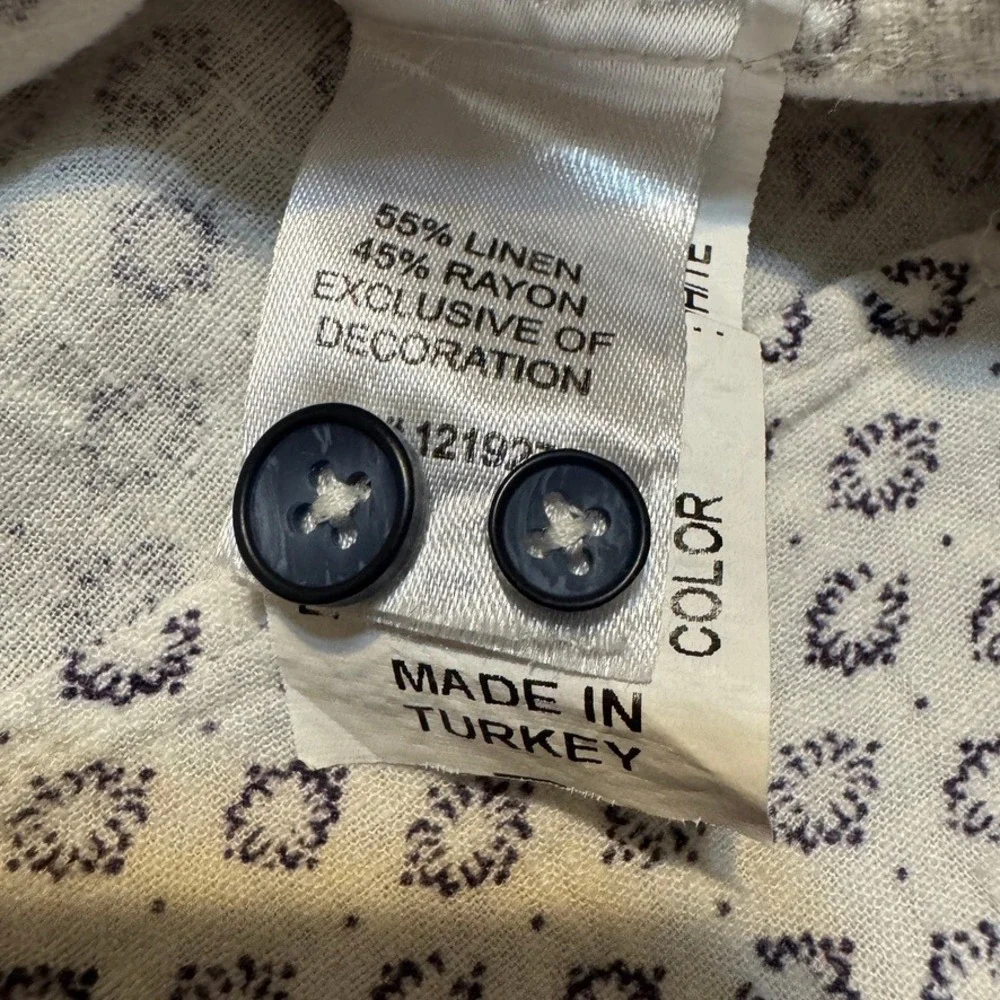 johnnie-O Hanging Out Button Down Shirt Mens XL Linen Blend White AOP Vacation